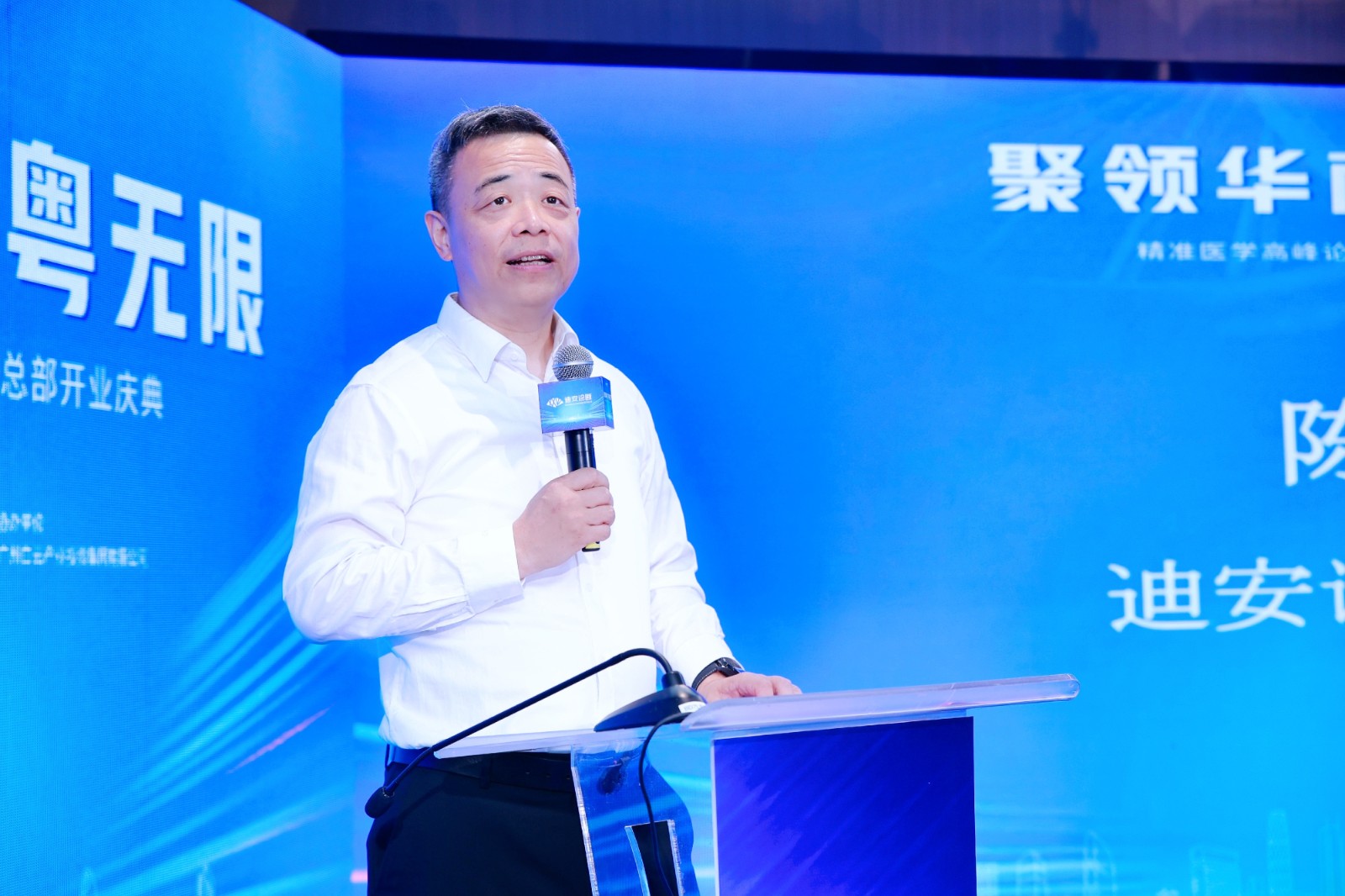 3 2121�Ƿ����³��º����´�.JPG