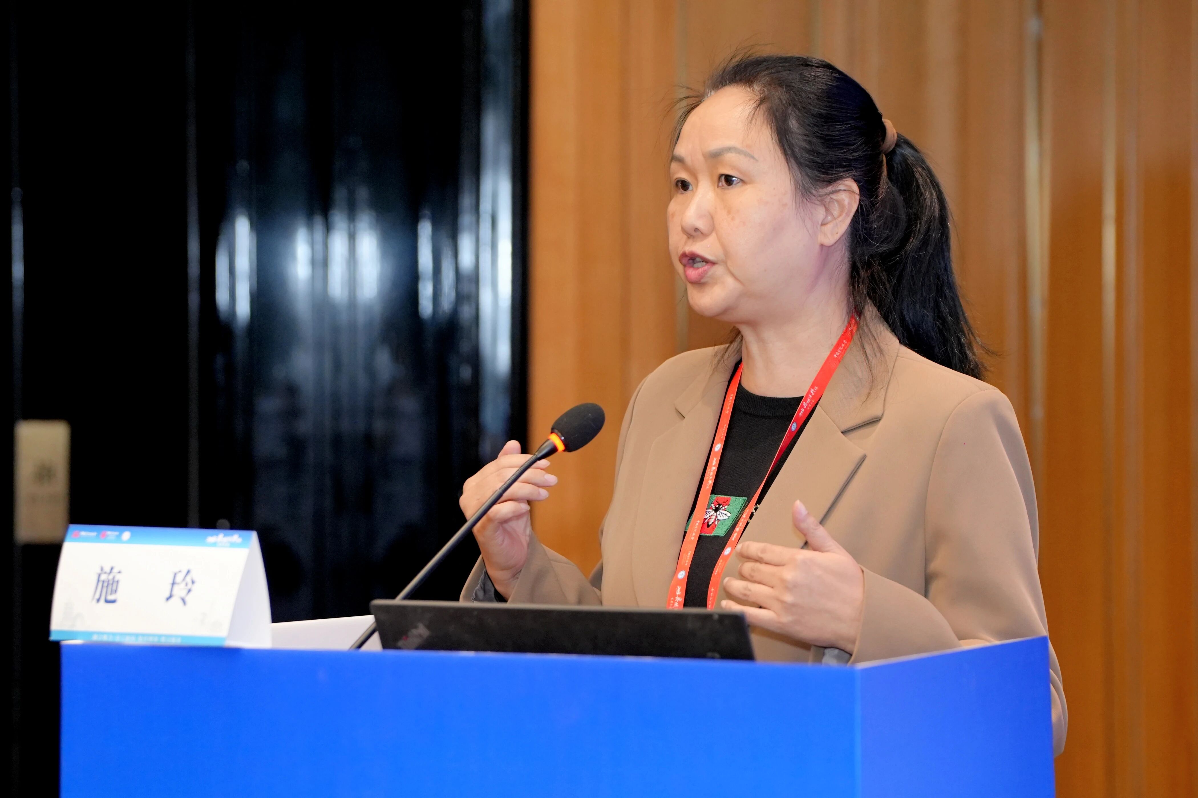 1761559013872048.jpg 1761559013872048.jpg